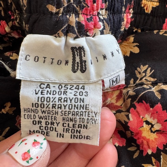 Vintage Cotton Ginny Floral Maxi Skirt Black Pink Midi Cottagecore Button Front - Picture 6 of 9